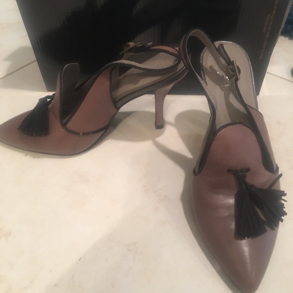 Like new heels- worn once!